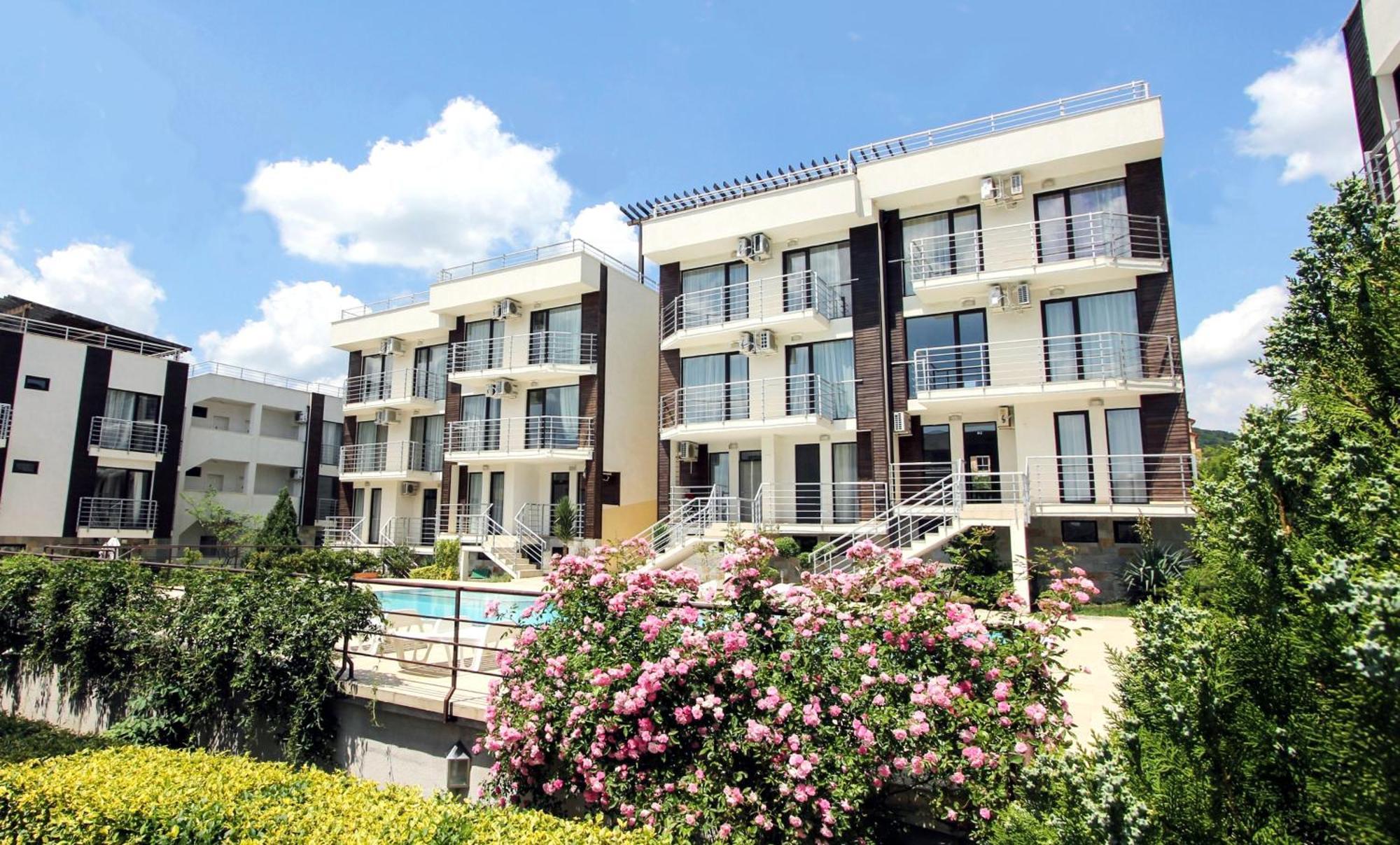 New Line Village Apartment Sunny Beach