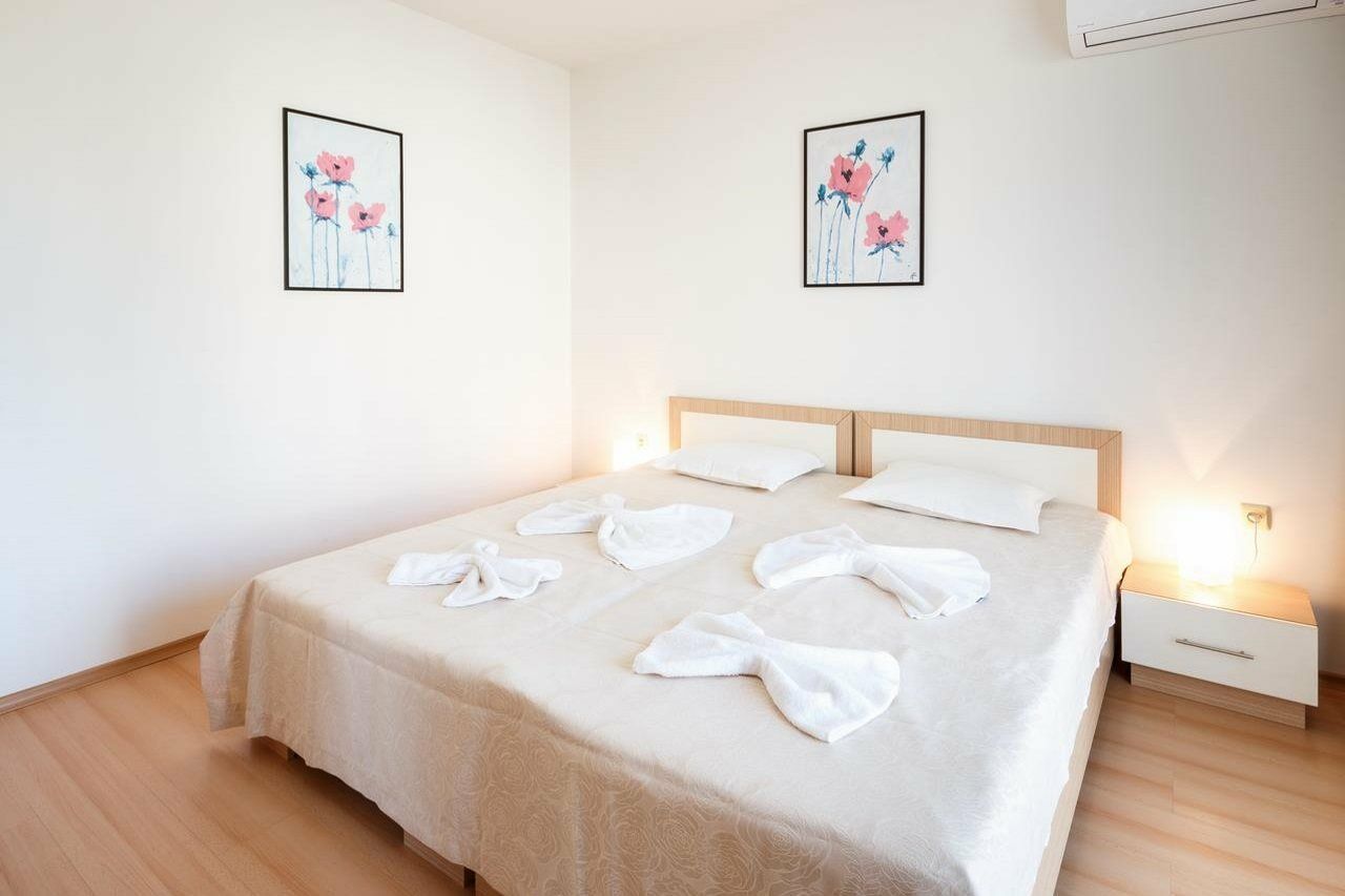 Apartment New Line Village